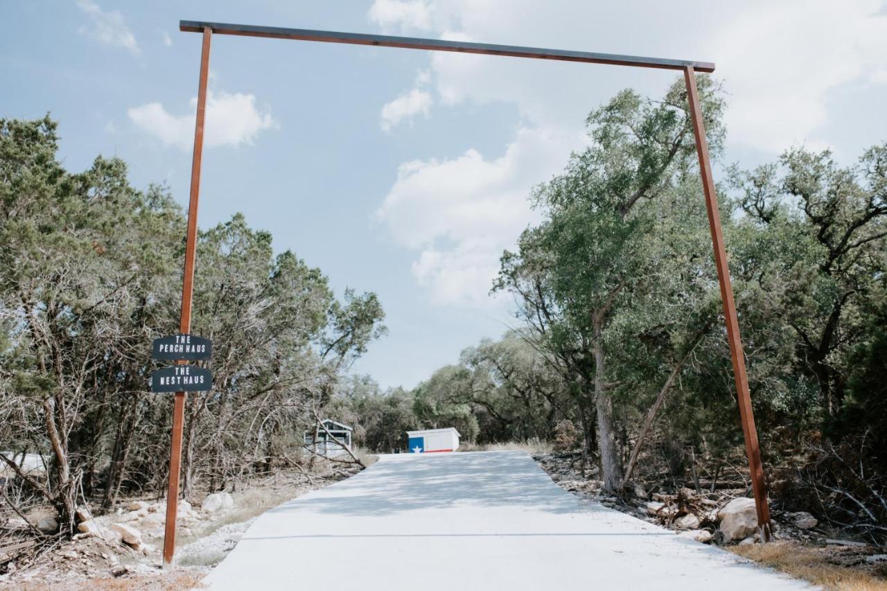 The Perch- Texas Tiny Haus With Amazing Views Spring Branch Exterior foto